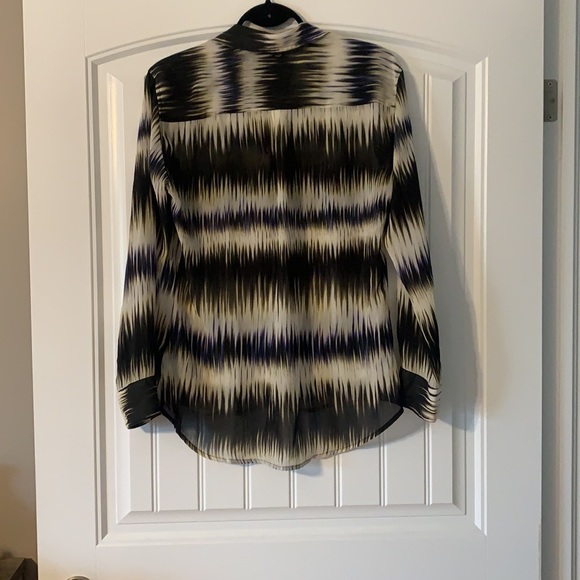 Guess chiffon blouse - Picture 3 of 3